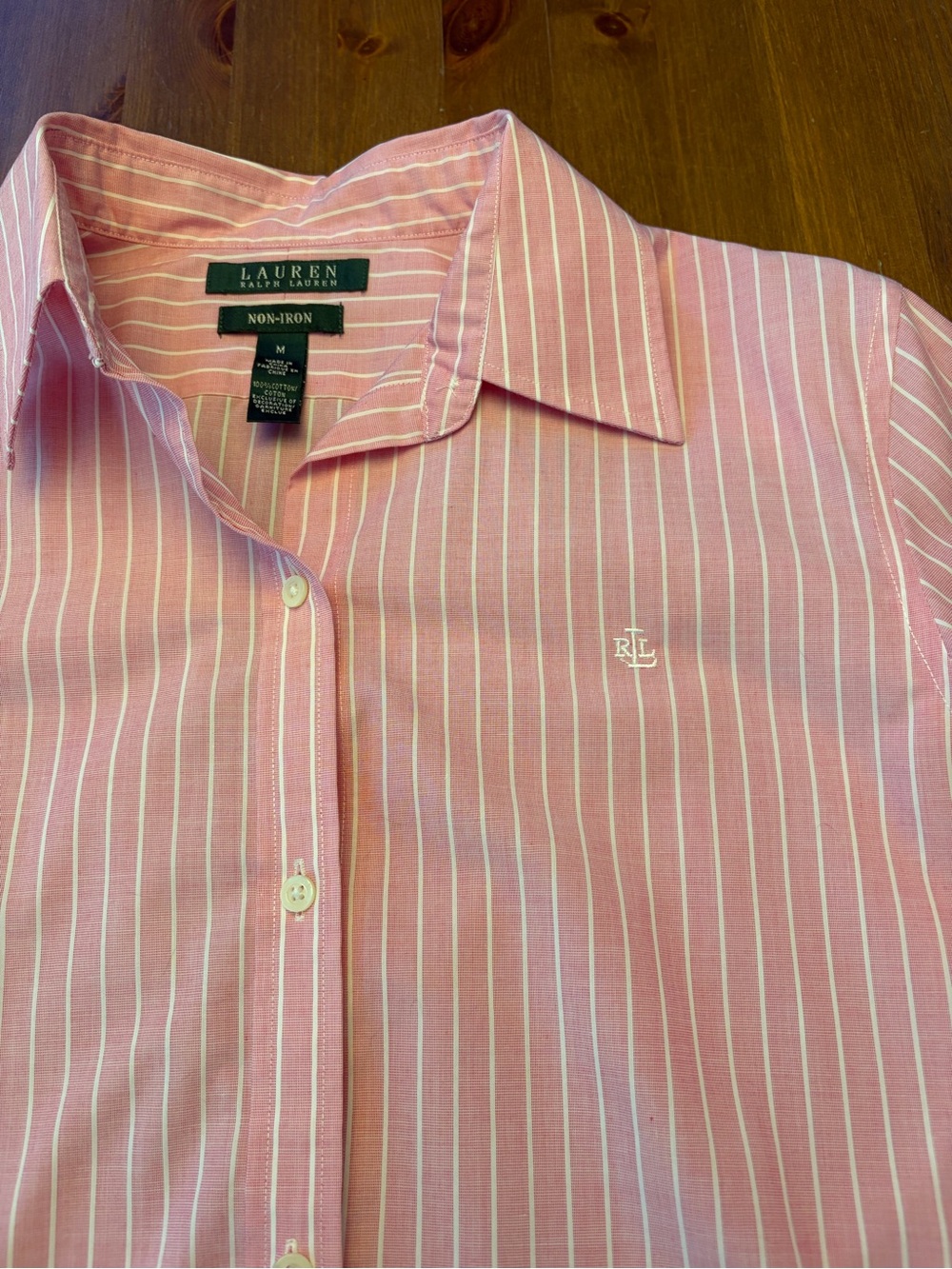 Ralph Lauren Classic Pink Button-Down Wrinkle Free Shirt - Women's, Size M. - Picture 3 of 8